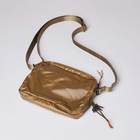 Lightweight shoulder bag Rune in beige Bronze from Sandqvist Bags