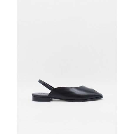 Flat sandal About Arianne Freja black